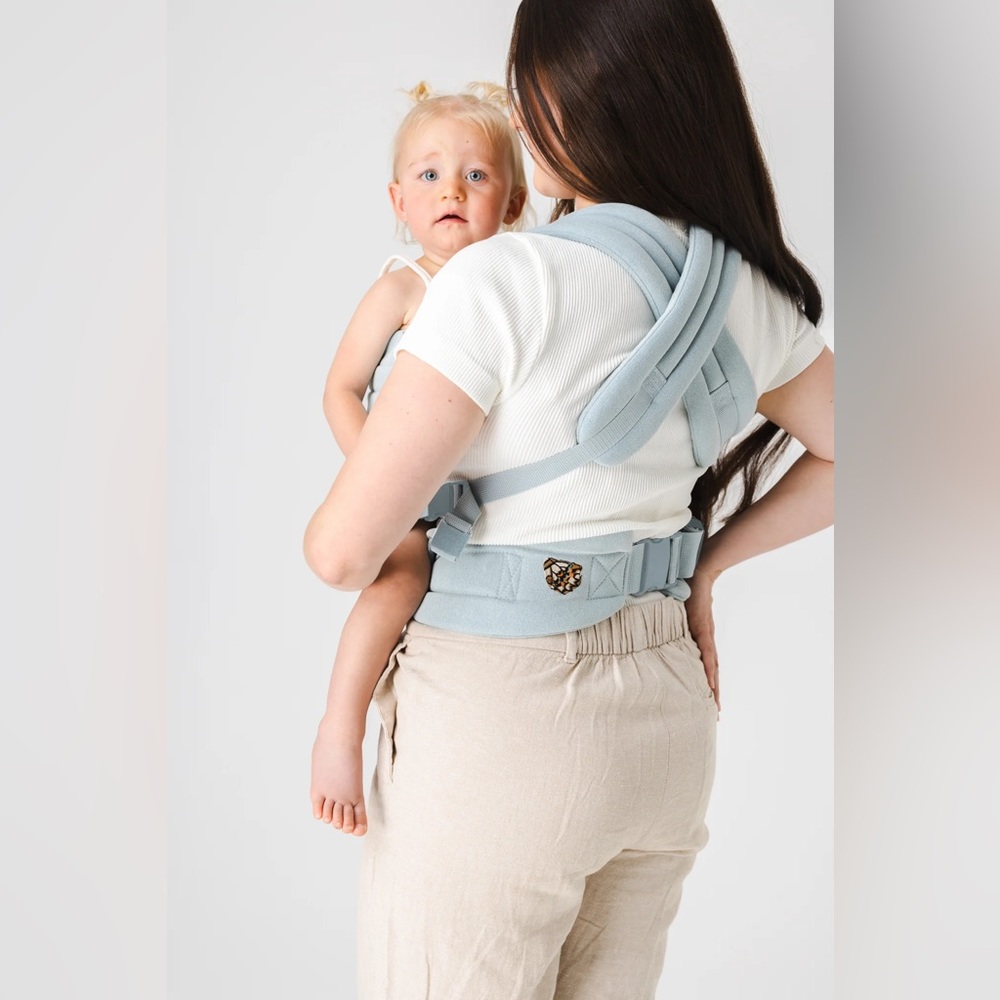 Mabe The Monarch, in Dream Wash Denim - Picture 8 of 15